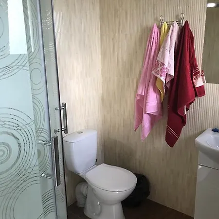 Modern Apartment *